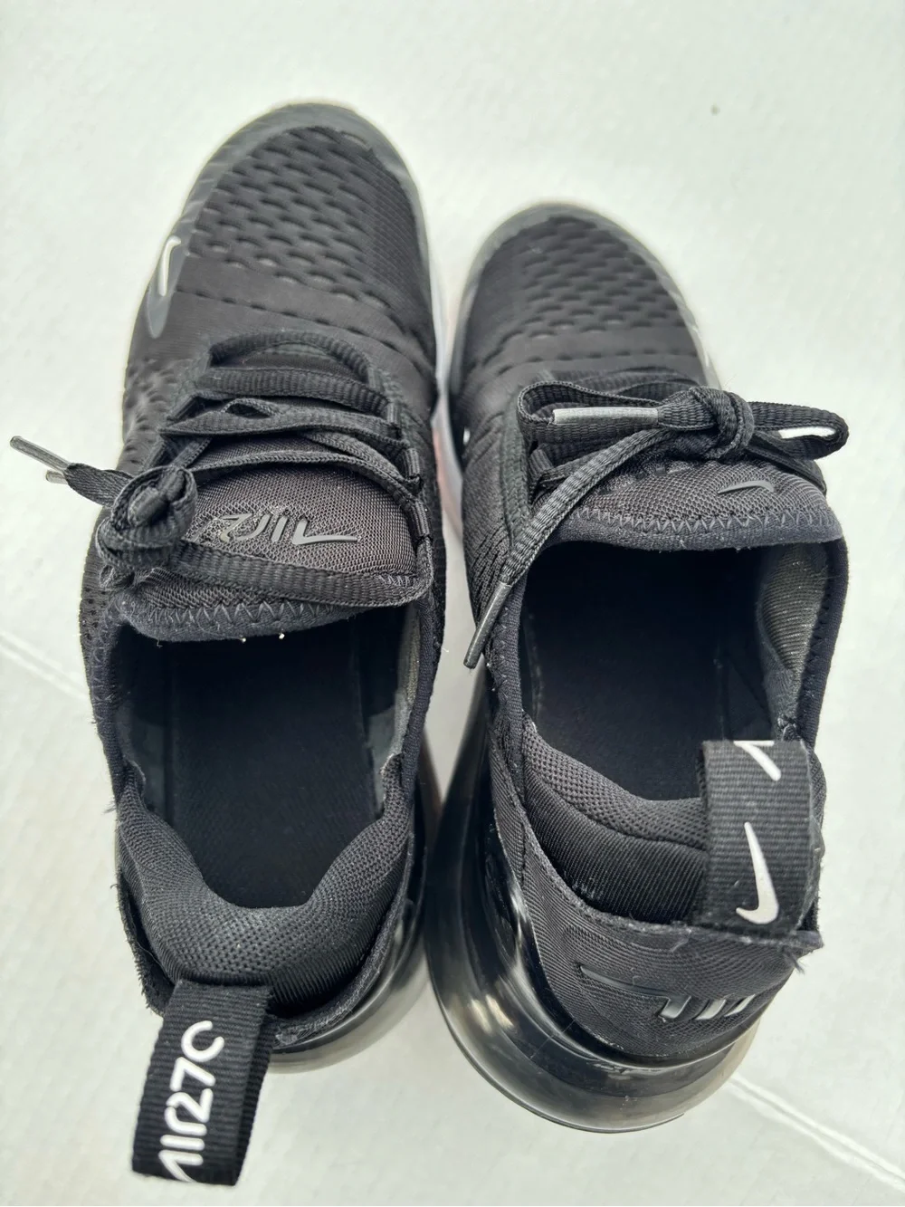 Nike Air 270 Black and White Athletic Sneakers size 5.5Y